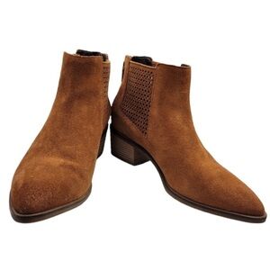 Cole Haan Val Boot Suede Perforated Side Panels Pointed Toe Women Tan Sz 8.5